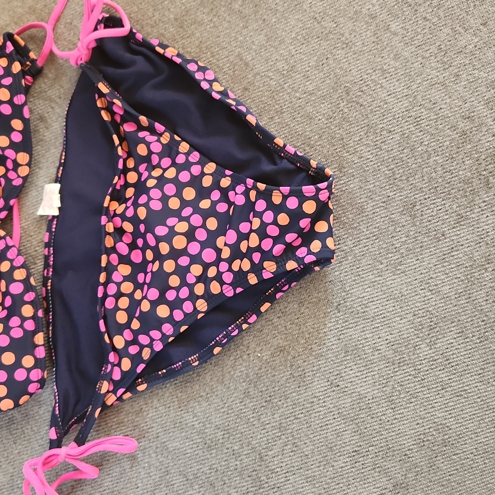 Bathing suit - Picture 3 of 5